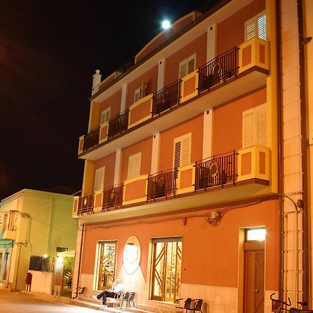 Hotel Piro Torrenova  Екстериор снимка